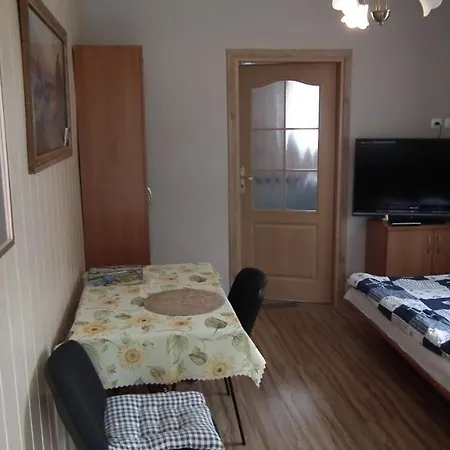 Деревянный коттедж U Marianny *